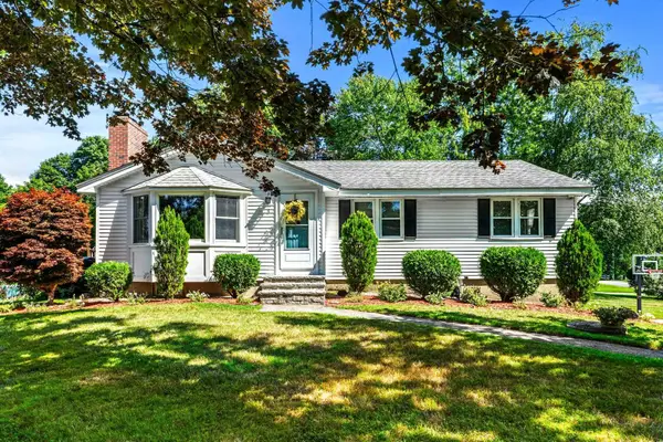 1 Meadow Lane, Atkinson, NH 03811