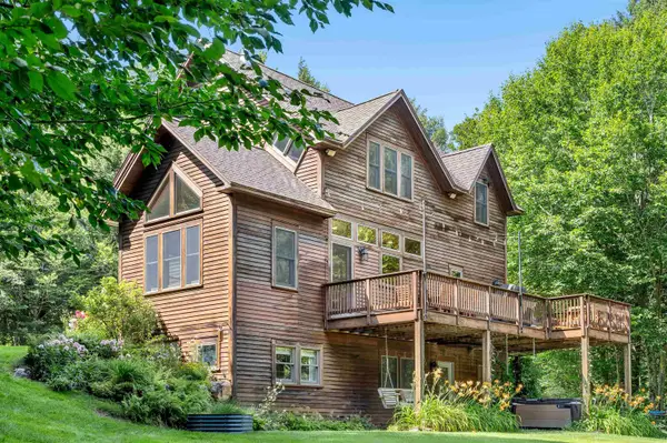 111 Pine Tree Lane, Fayston, VT 05560
