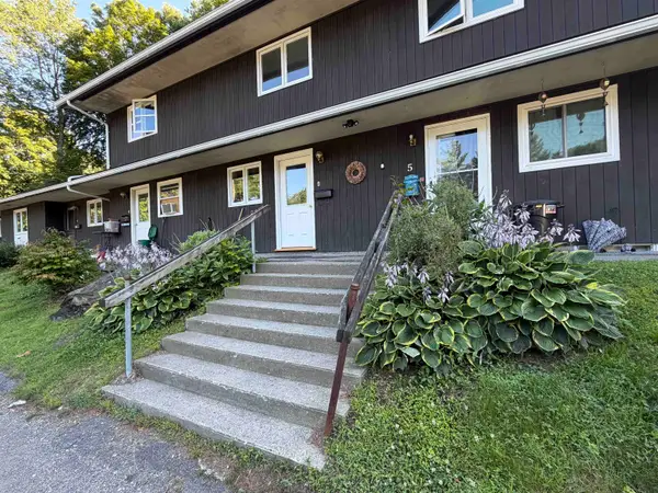 39 Brookside Drive #4, Brattleboro, VT 05301