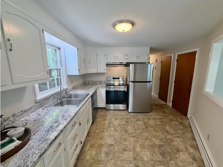 5 New Bellamy Lane, Dover, NH 03820 - #2
