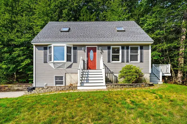 155 Irving Drive, Weare, NH 03281