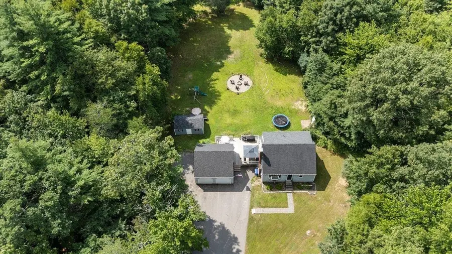 14 Higgins Avenue, Sandown, NH 03873 - #3