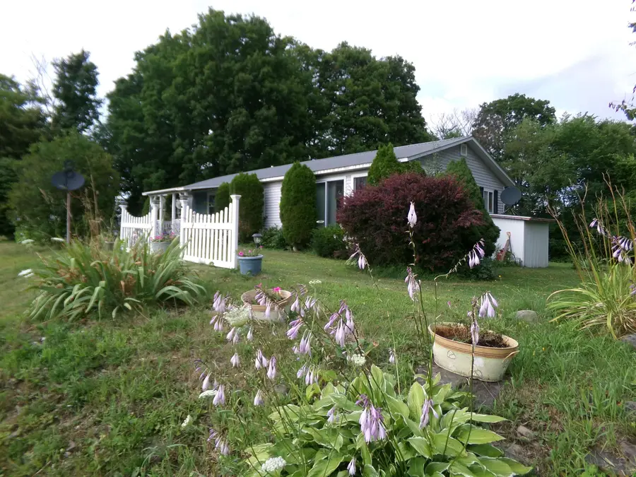 587 St. Albans Road, Swanton, VT 05488 - #3