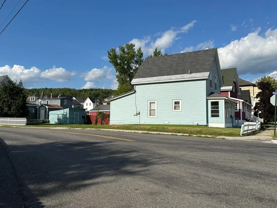 87 Pine Street, Berlin, NH 03570 - #3