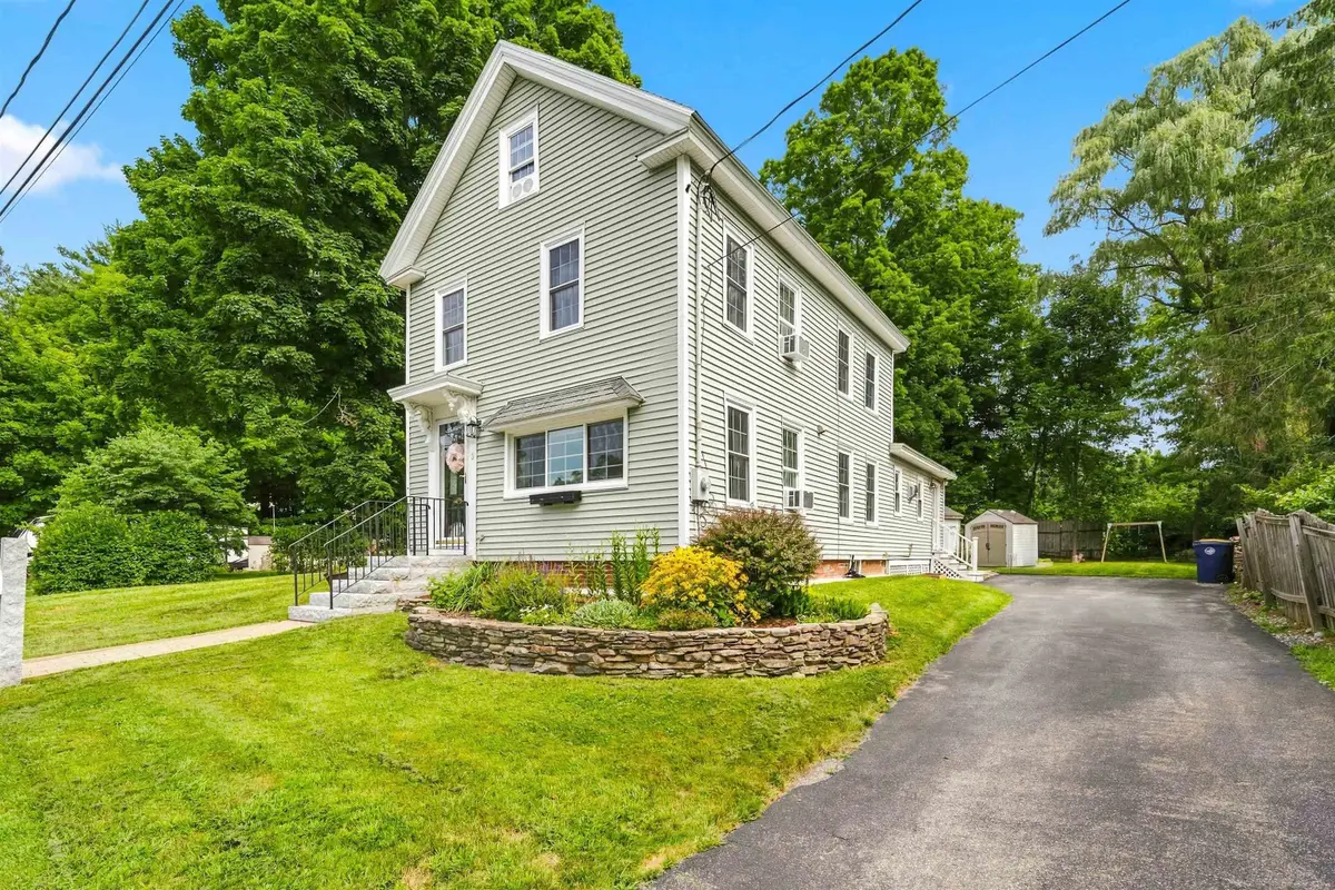 3 Stanwood Avenue, Plaistow, NH 03865 - #1