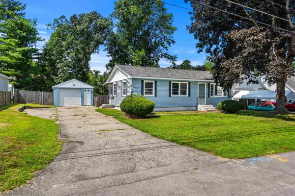 28 Caron Avenue, Nashua, NH 03064