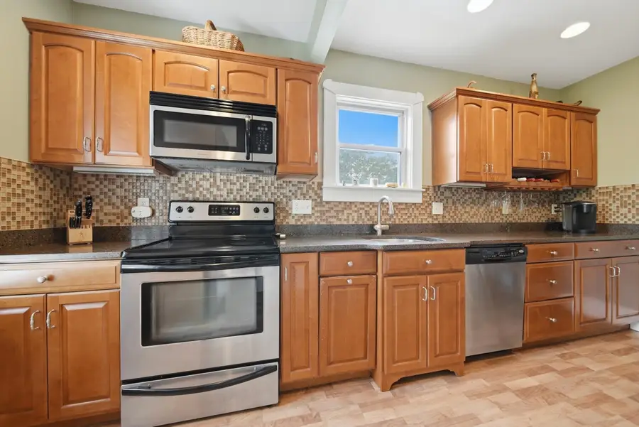 223 Highland Street, Manchester, NH 03104 - #3