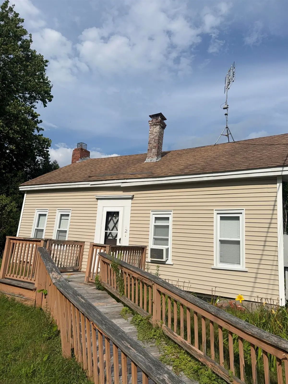 2 Hadley Road, Newton, NH 03858 - #1