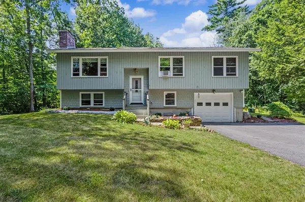 14 Tomahawk Drive, Merrimack, NH 03054