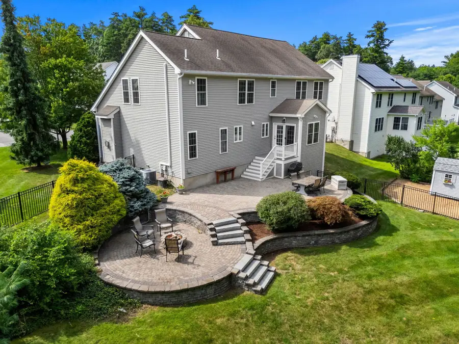 21 Daylily Drive, Nashua, NH 03062 - #3