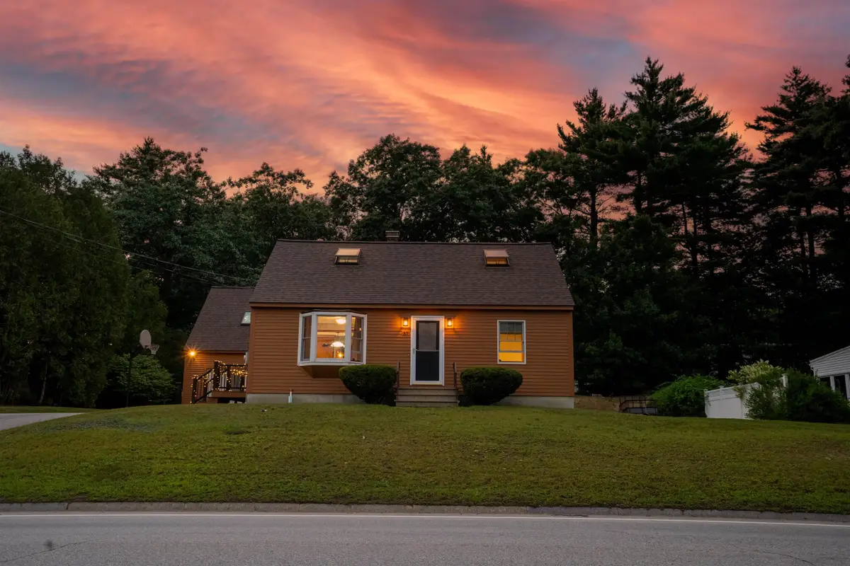 37 Glenwood Avenue, Dover, NH 03820 - #1