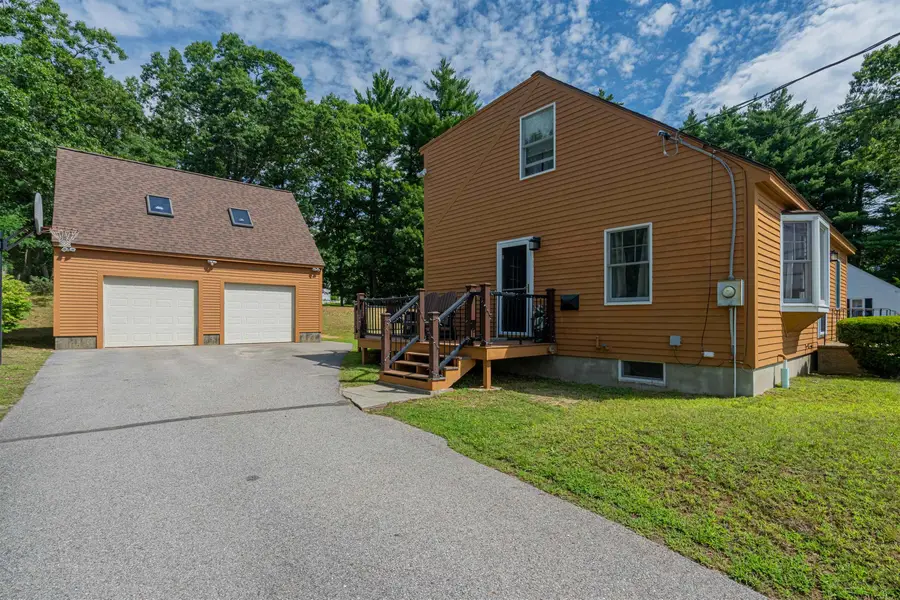 37 Glenwood Avenue, Dover, NH 03820 - #3