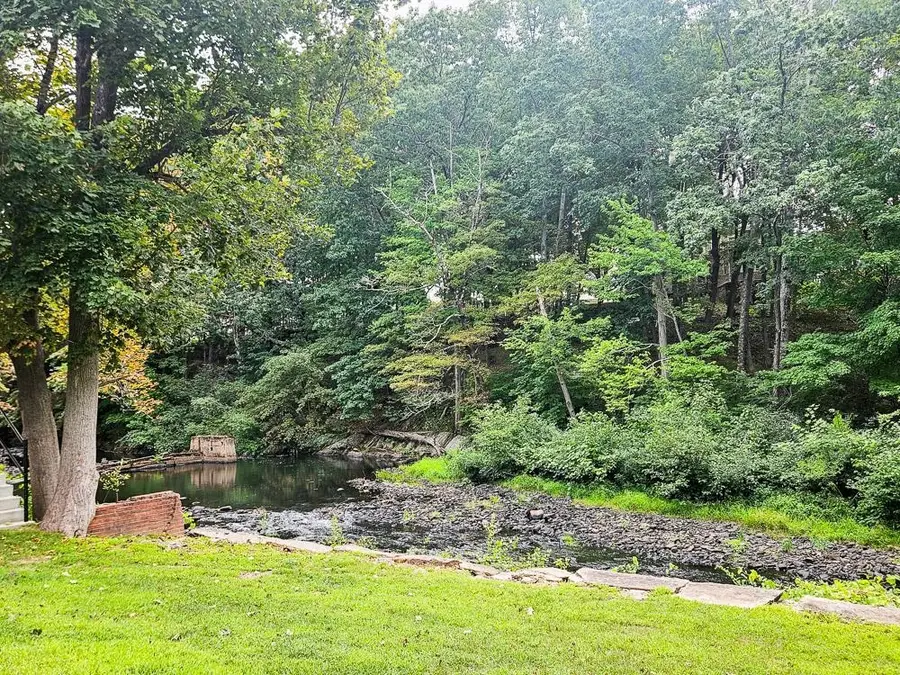 25 Fownes Mill Court, Rochester, NH 03867 - #3