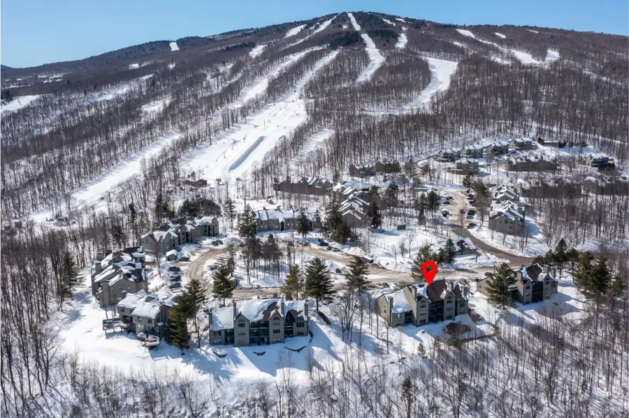 35 White Loop #B301, Ludlow, VT 05149 - #2