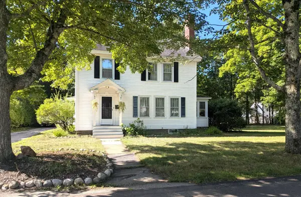 11 Copeland Drive, Rochester, NH 03867