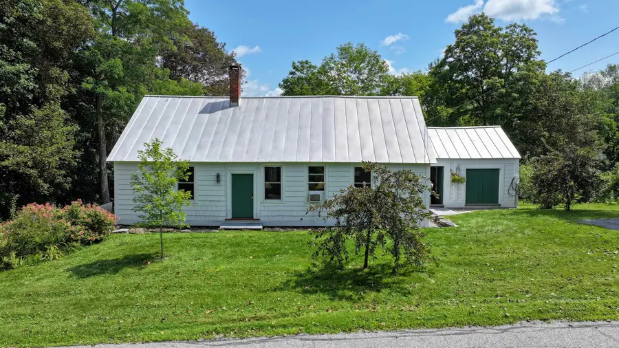 215 School Street, Shoreham, VT 05770 - #2