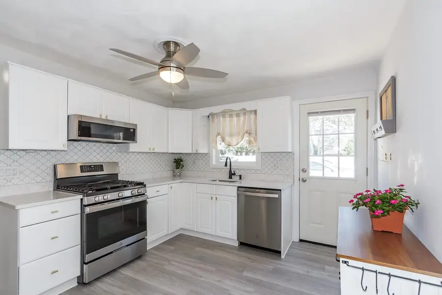 212 Ocean Boulevard, Seabrook, NH 03874 - #3