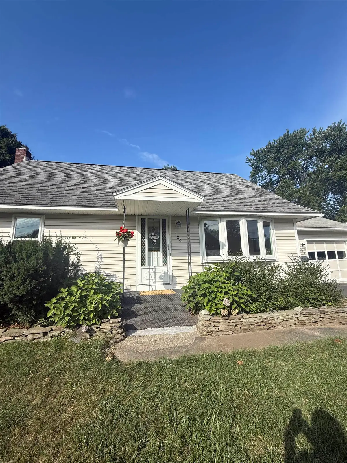 180 West Street, Essex Junction, VT 05452 - #1