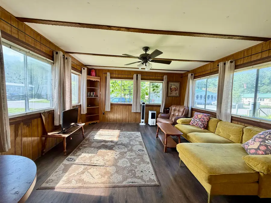 25 Owen Court, Milton, VT 05468 - #3