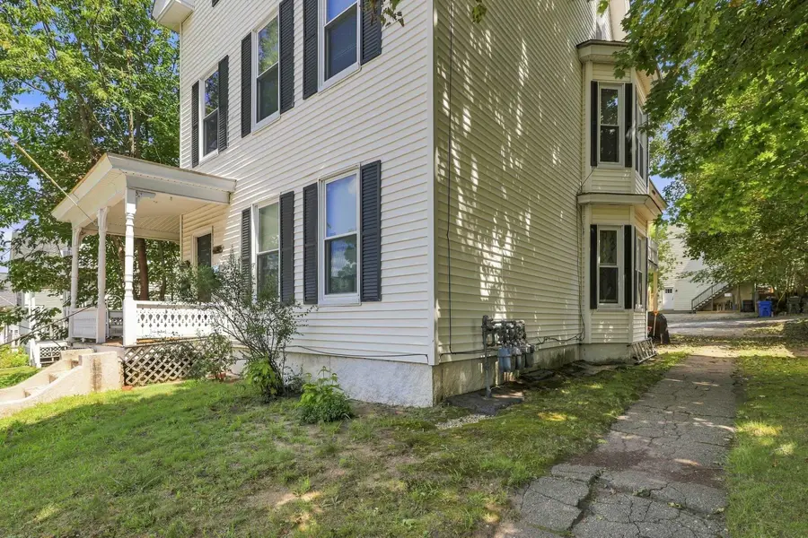 325 Walnut Street, Manchester, NH 03104 - #2