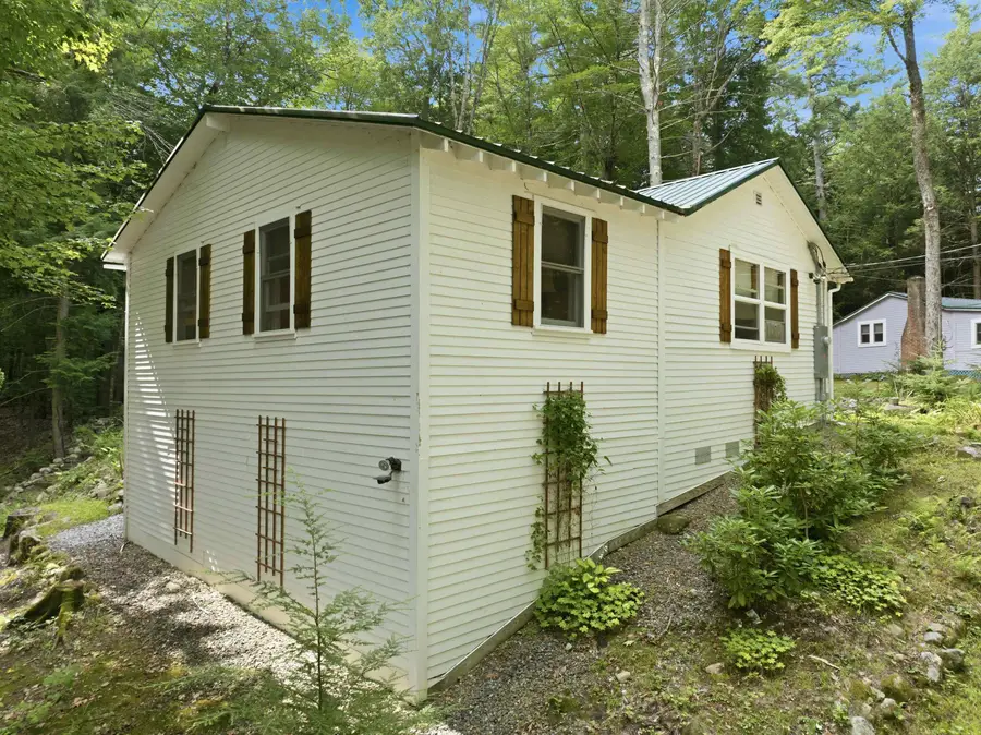 43-45 Elm Street, Bristol, NH 03222 - #3