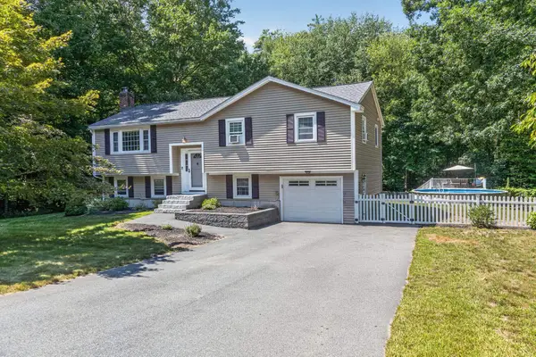 24A  Sparhawk Drive, Londonderry, NH 03053