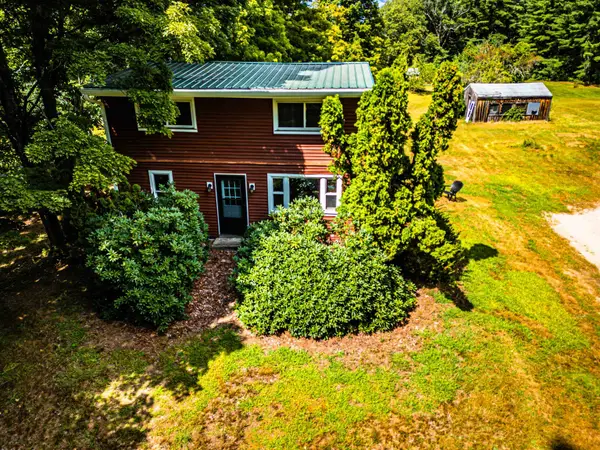 109 Green Road, Raymond, NH 03077