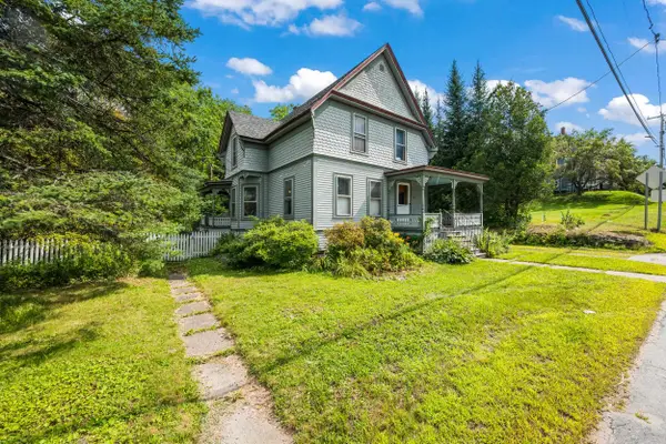 22 Prospect Street, Lancaster, NH 03584