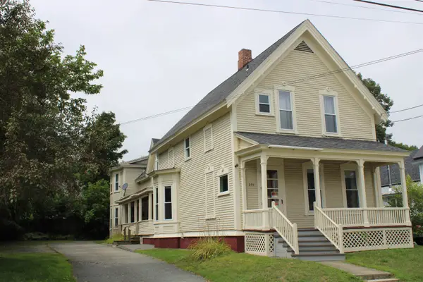 291 Spring Street, St. Johnsbury, VT 05819