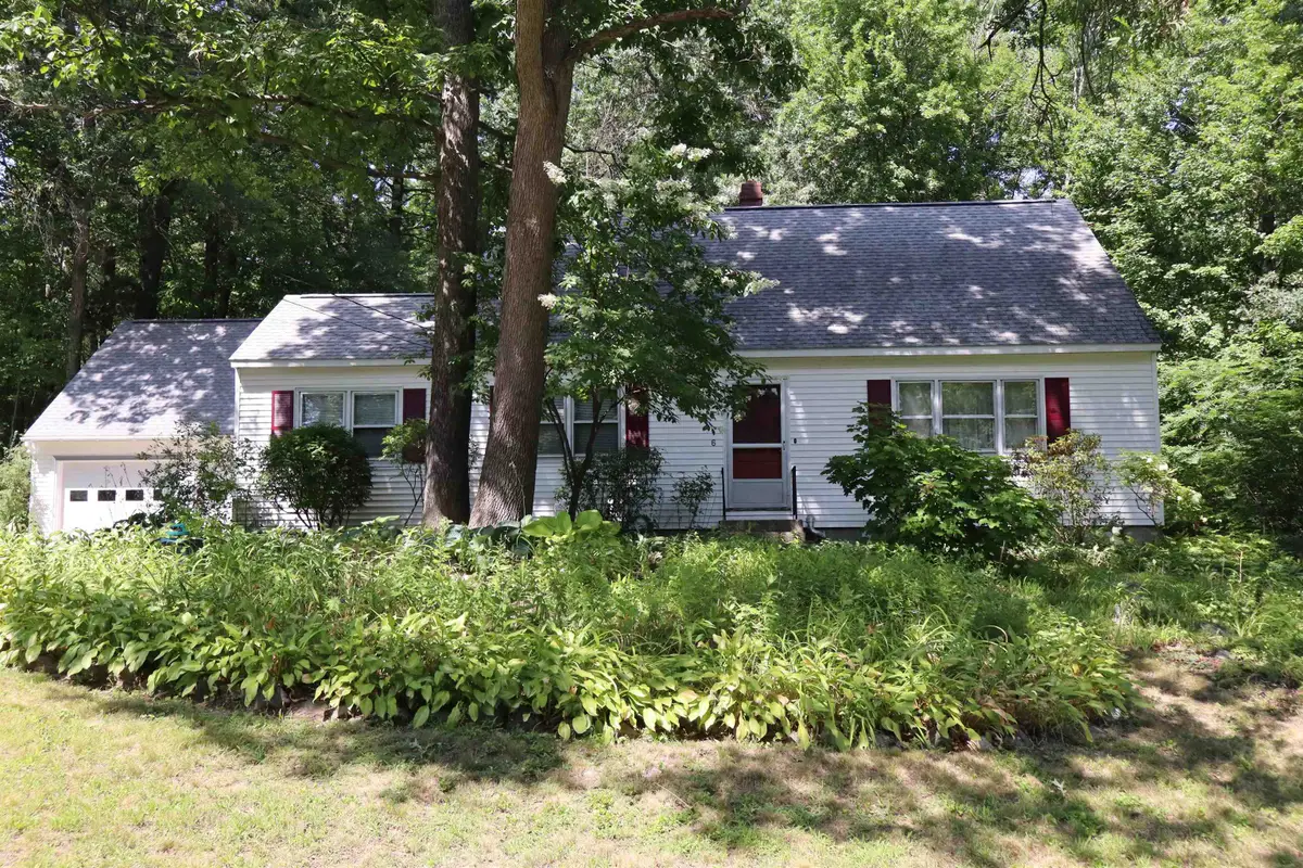 6 Moe Street, Nashua, NH 03062 - #1