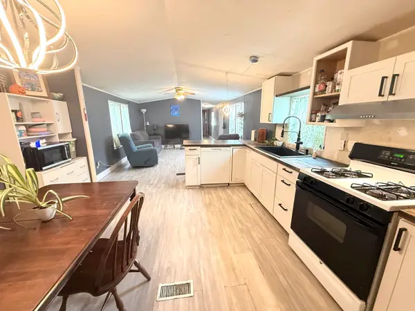 16 Fox Cross Lane, Northwood, NH 03261