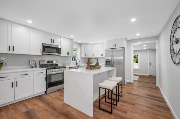 32 Rolfe Street, Concord, NH 03303