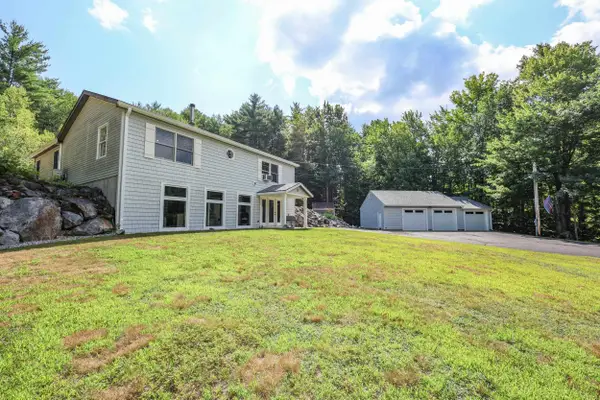 39 Lily Pond Road, Alton, NH 03809