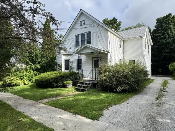 37 Upper Welden Street, St. Albans City, VT 05478