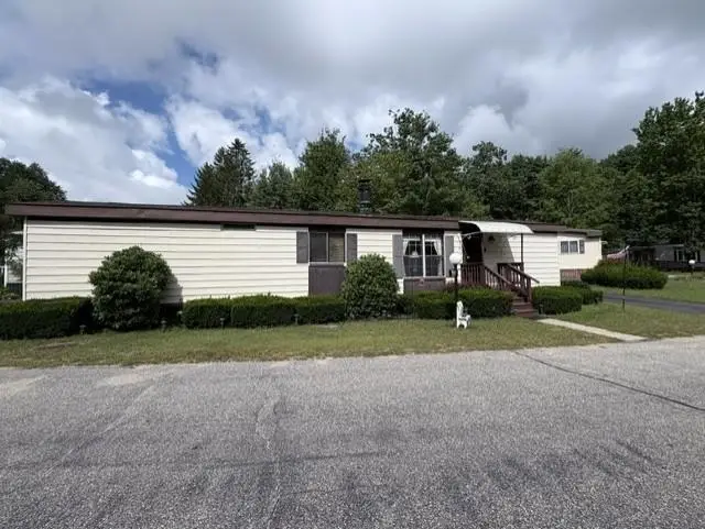 52 Rachel Circle, Goffstown, NH 03045 - #3