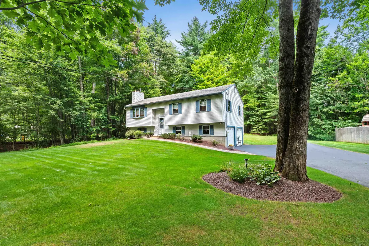 11 Poore Road, Hooksett, NH 03106 - #1