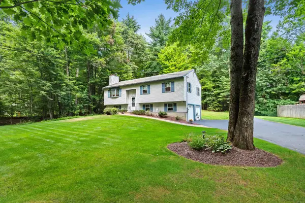 11 Poore Road, Hooksett, NH 03106
