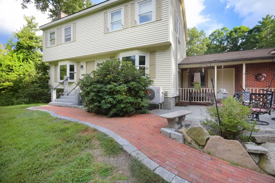 7 Woodbine Lane, Merrimack, NH 03054 - #3