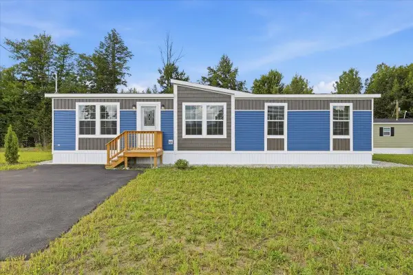 6 Balsam Circle, Tilton, NH 03276