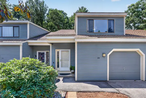 94 Indian Rock Road, Merrimack, NH 03054