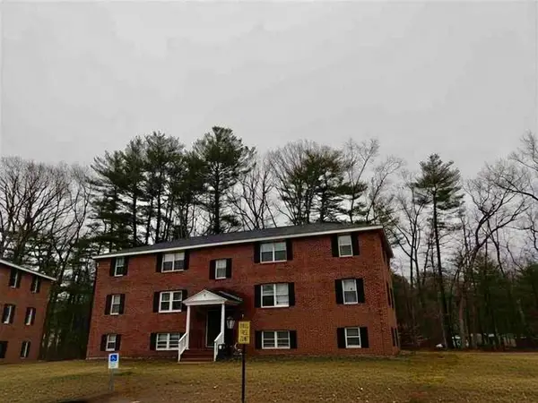 21 Folly Mill Terrace #5E, Seabrook, NH 03874