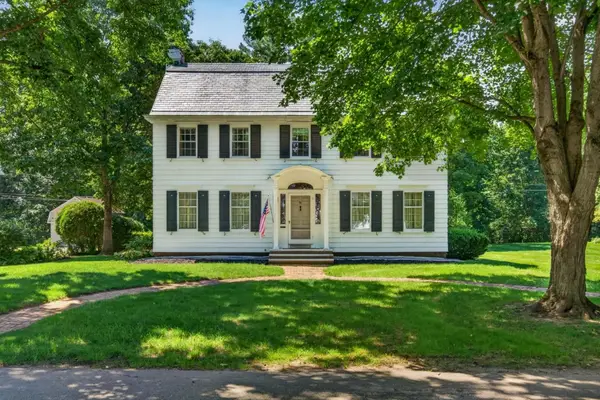 61 Ormsbee Avenue, Proctor, VT 05765