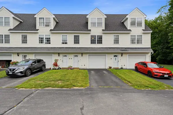 30 Pearson Way, Epping, NH 03042