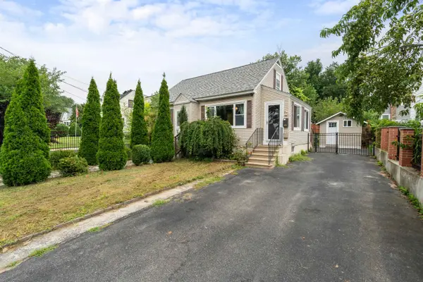 100 S Lincoln Street, Manchester, NH 03103