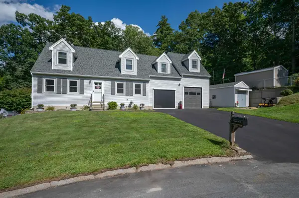 20 Cobble Hill Road, Nashua, NH 03062