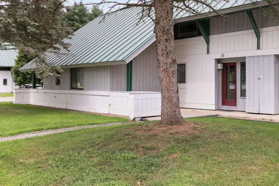 79 Village Green Drive #4B, Stowe, VT 05672 - #3