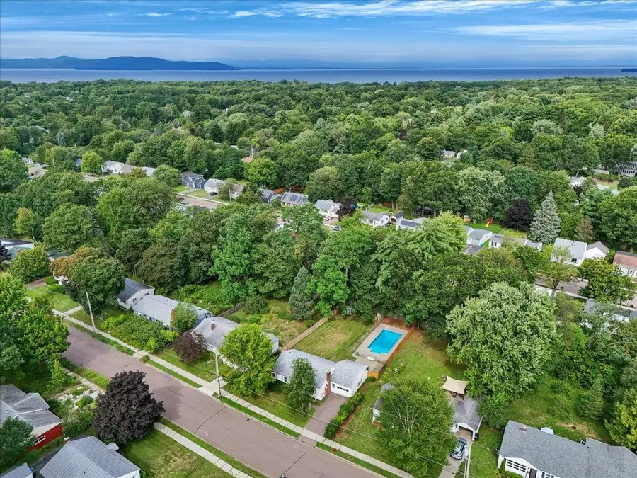44 Brierwood Lane, Burlington, VT 05408 - #3