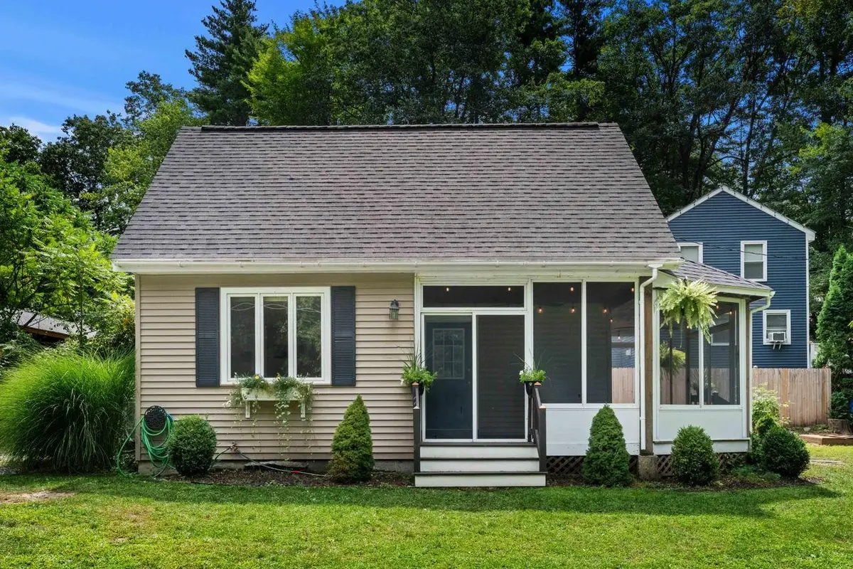 3 Lake Front Street, Amherst, NH 03031 - #1