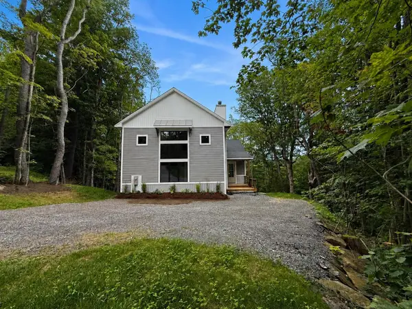 47 West Road, Wilmington, VT 05363