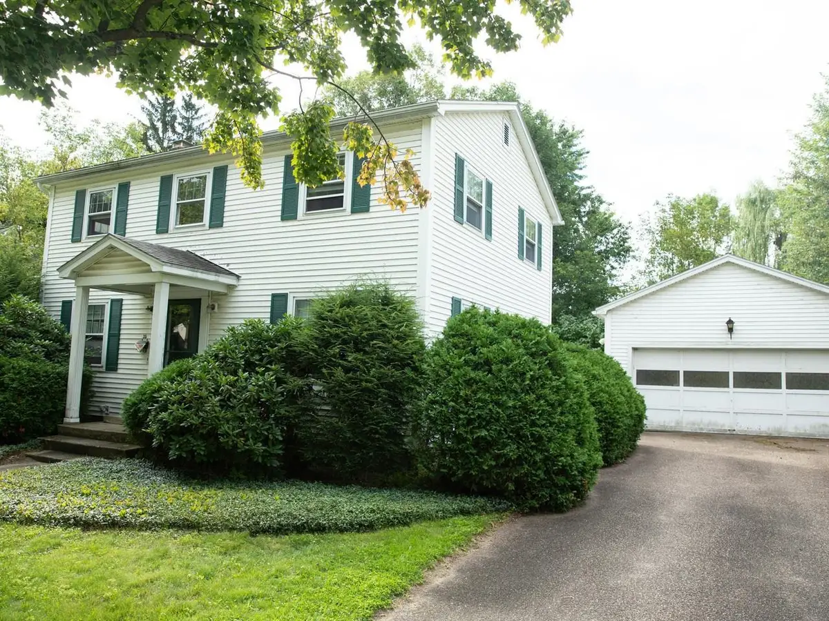 35 Case Parkway, Burlington, VT 05401 - #1